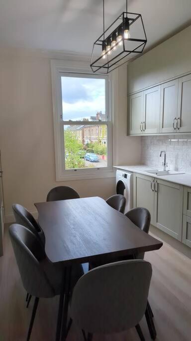Entire Home In York City Extérieur photo